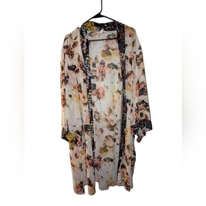 Floral Kimono Robe- 22/24W